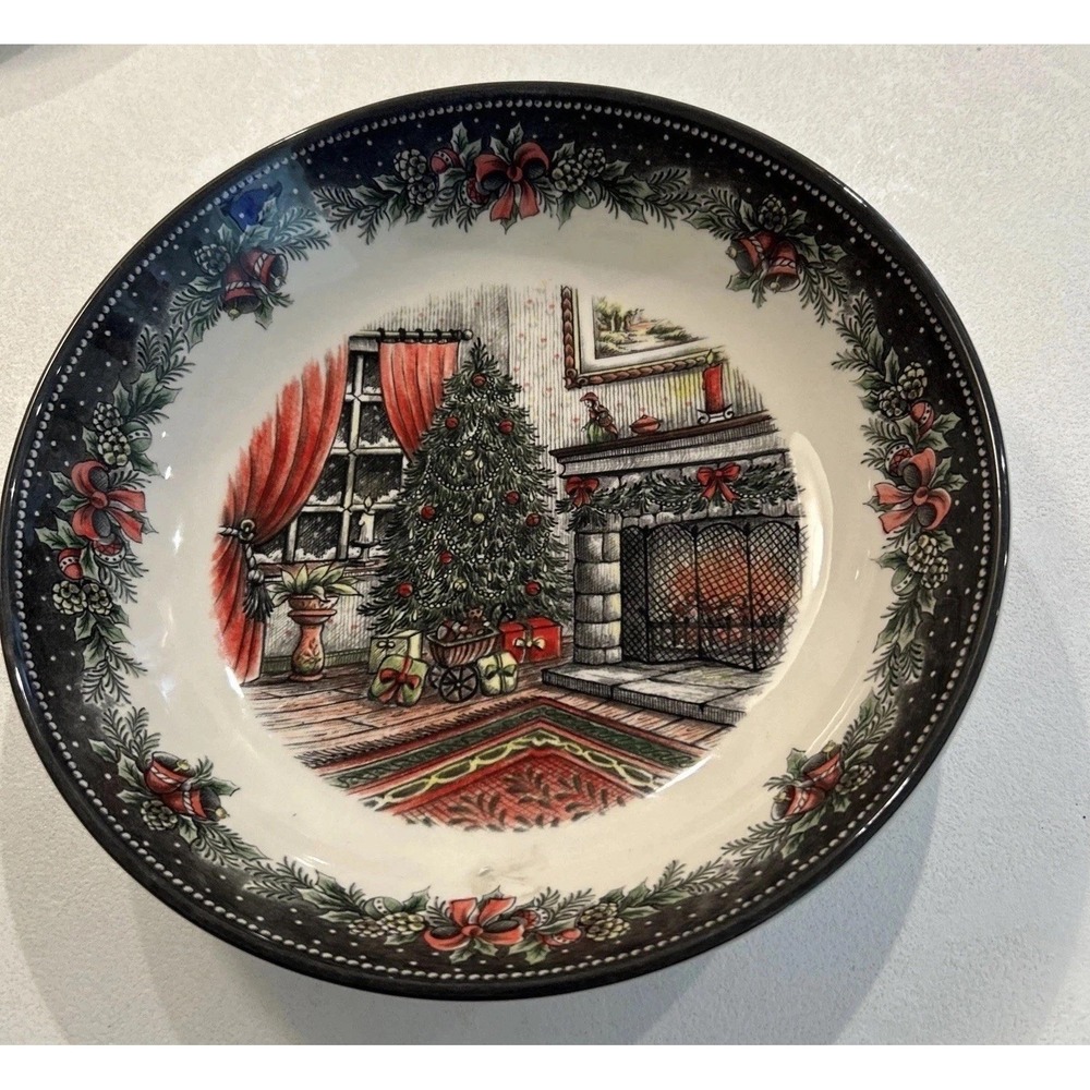 Royal Stafford Christmas Eve Fireplace Hearth 9" Serving Pasta Bowl England